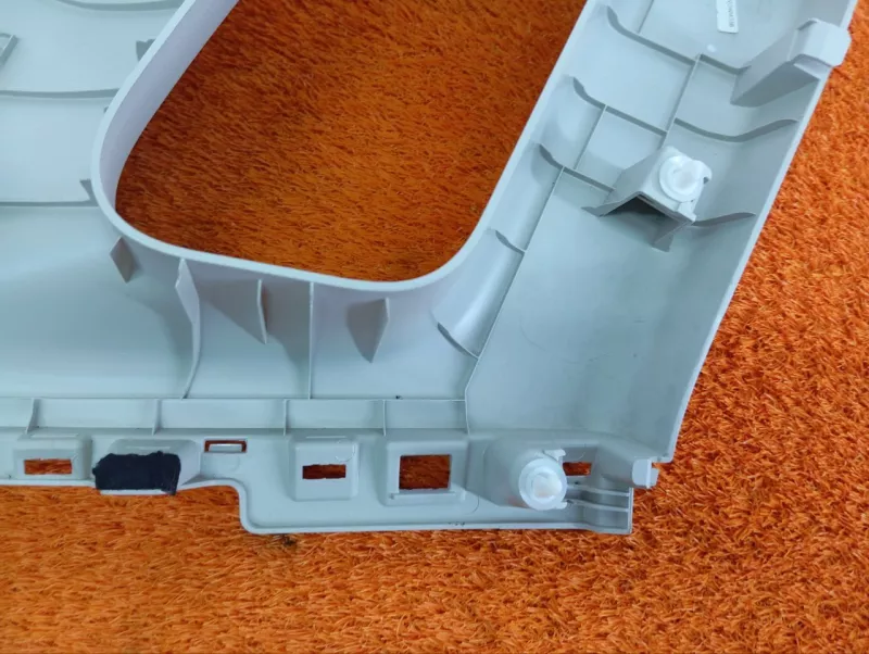 Обшивка стойки