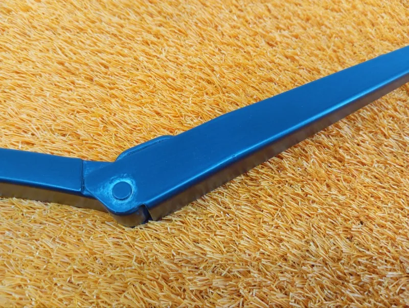 поводок стеклоочистителя