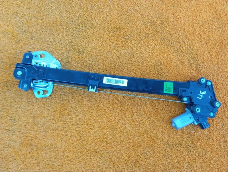 Стеклоподъемник