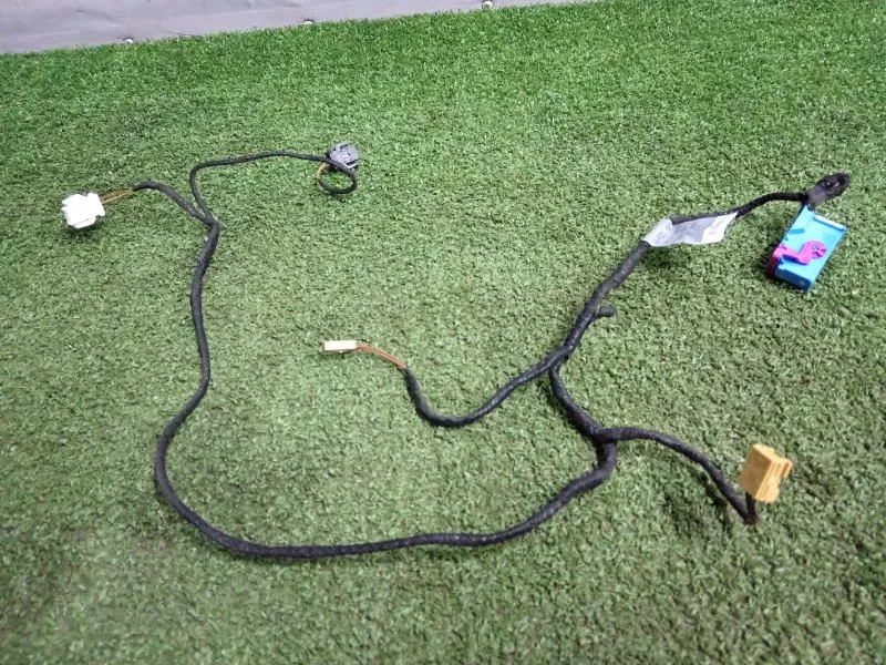 Проводка двери