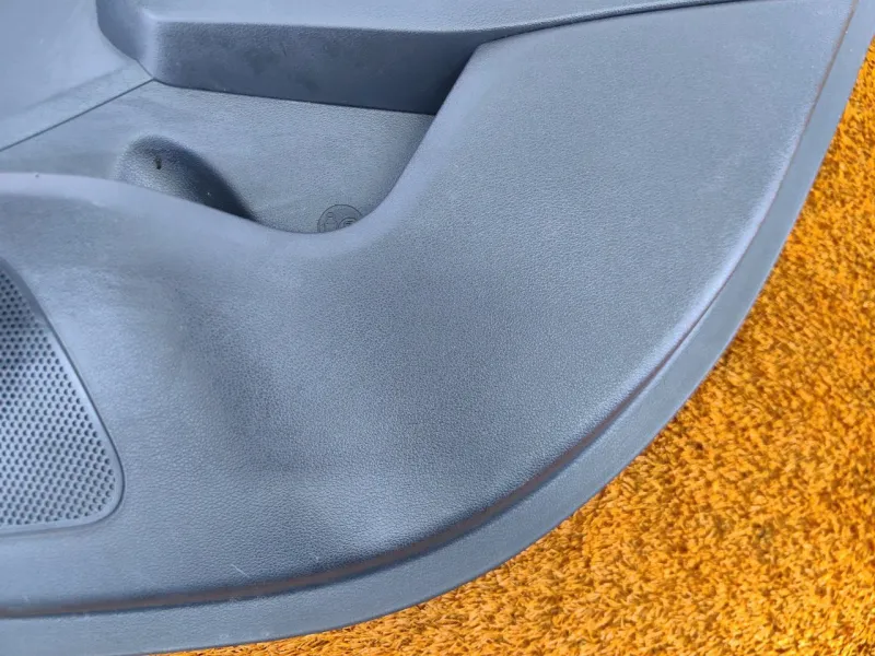 Обшивка двери