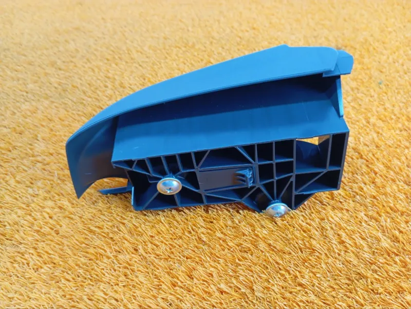 Направляющая ремня безопасности