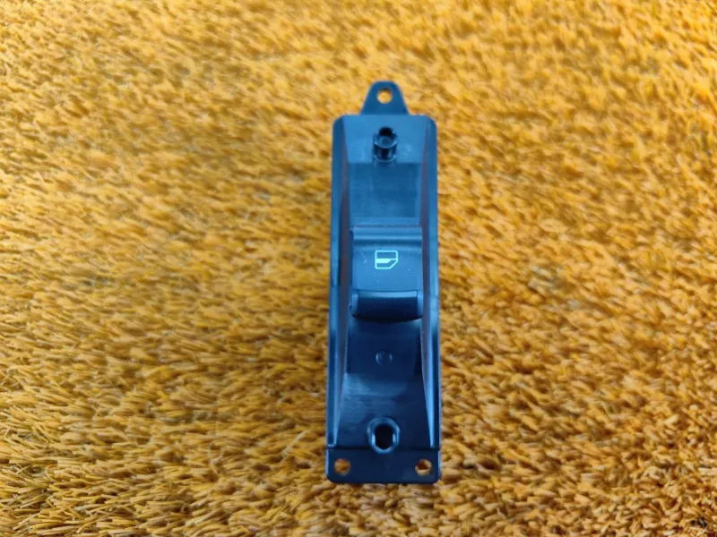 Кнопка стеклоподъемника