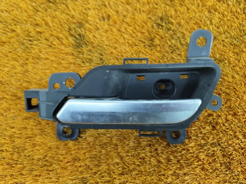 Ручка двери внутренняя