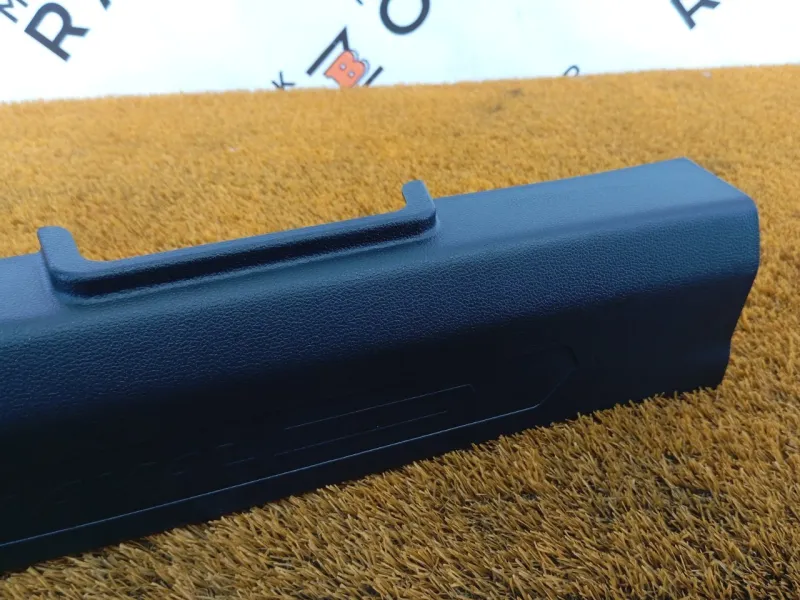 Накладка порога внутренняя