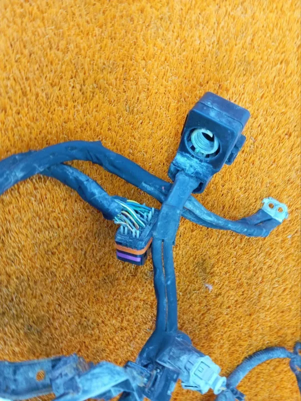 Проводка подкапотная