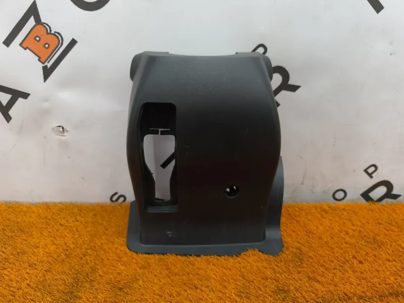 Кожух рулевой колонки