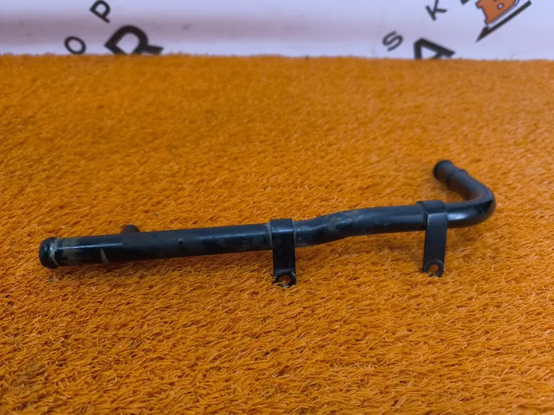 Трубка системы охлаждения