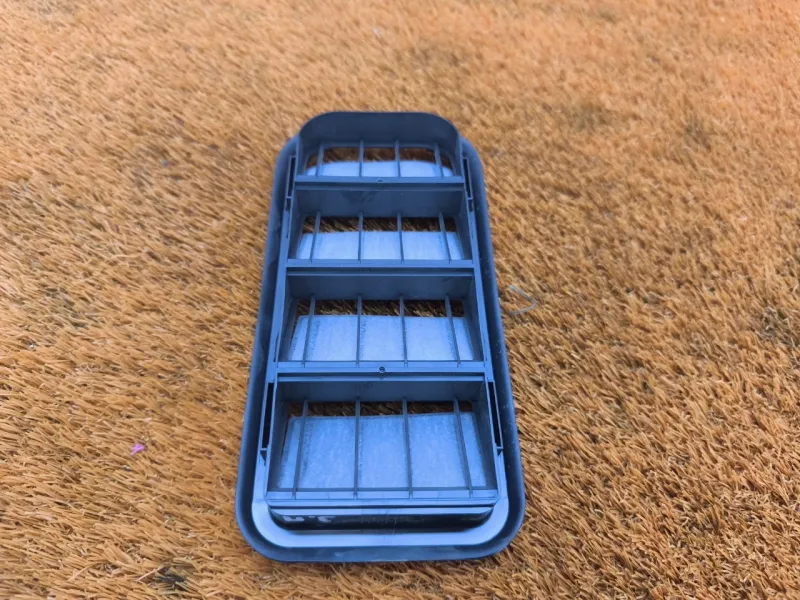 Решетка вентиляционная