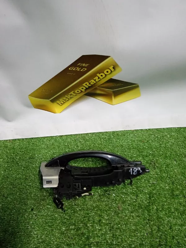 Ручка двери наружняя