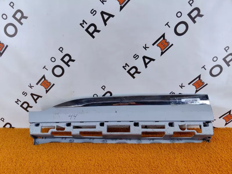 Молдинг двери