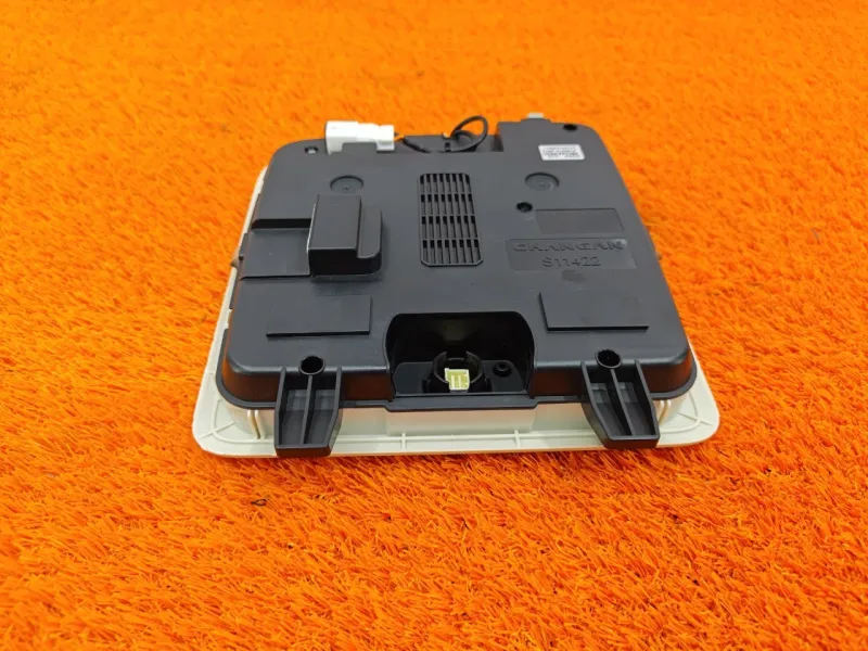 Плафон салона