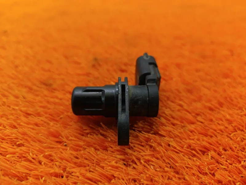 Датчик положения распредвала