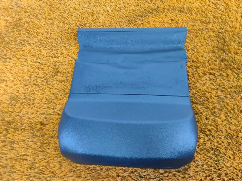 Кожух рулевой колонки