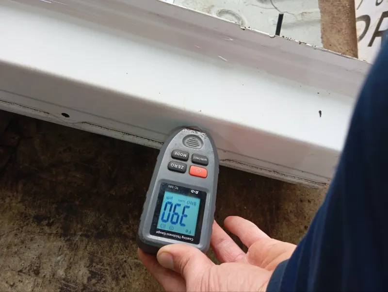 Порог с центральной стойкой