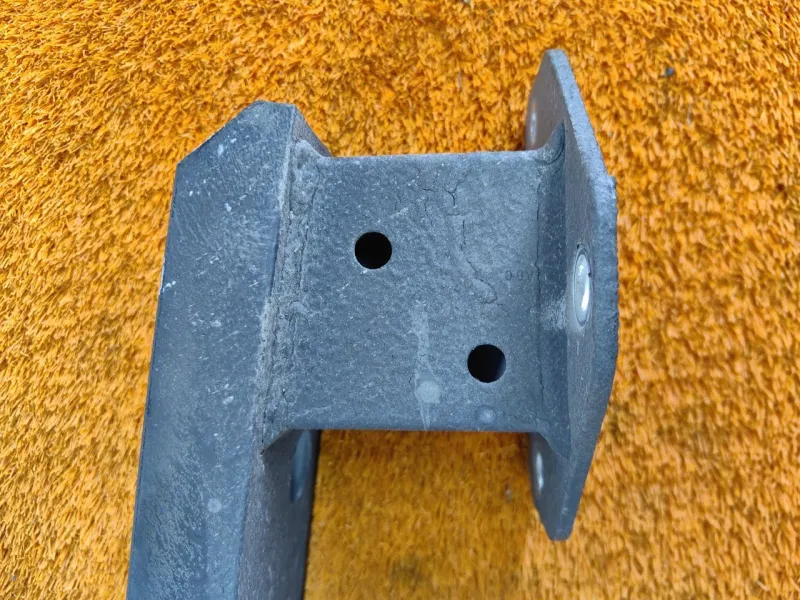 Усилитель бампера