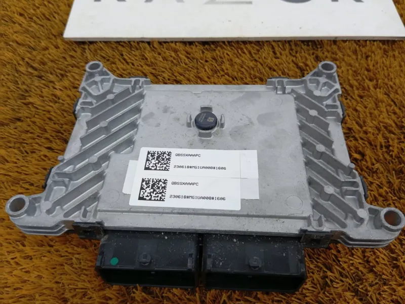 Блок управления двигателем