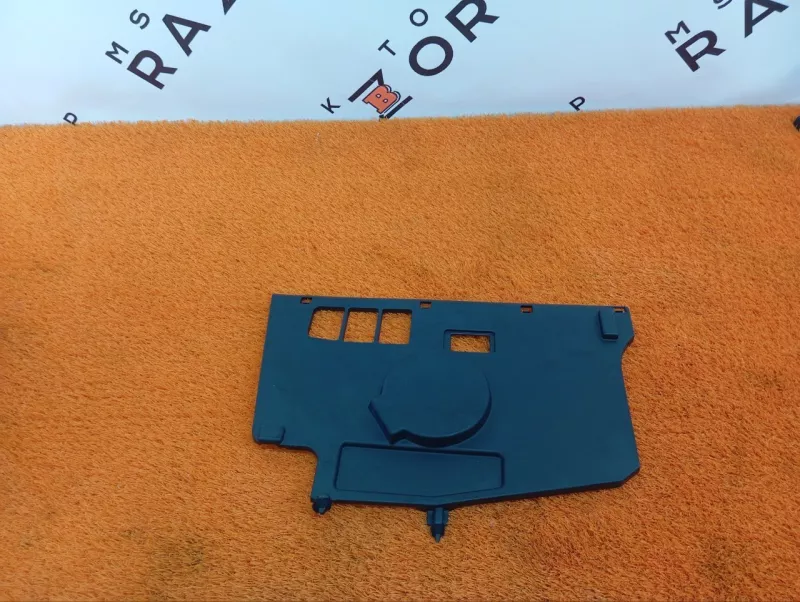 Накладка на торпедо