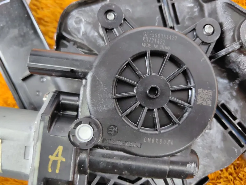 Стеклоподъемник