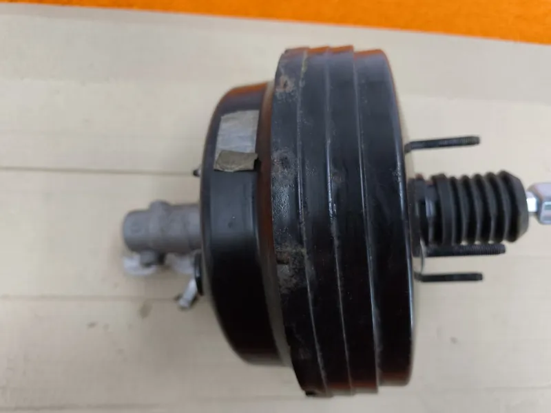 Усилитель тормозов