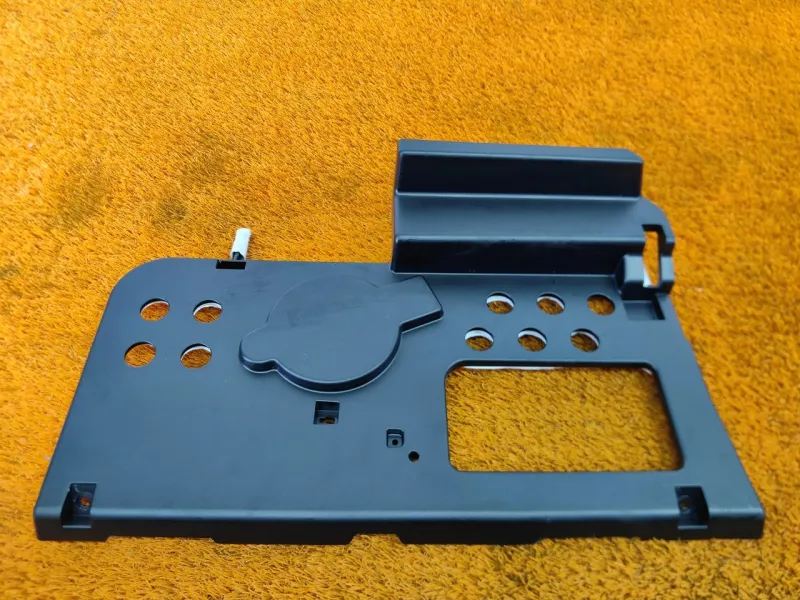 Накладка на торпедо