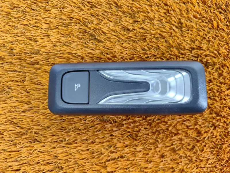 Плафон салона