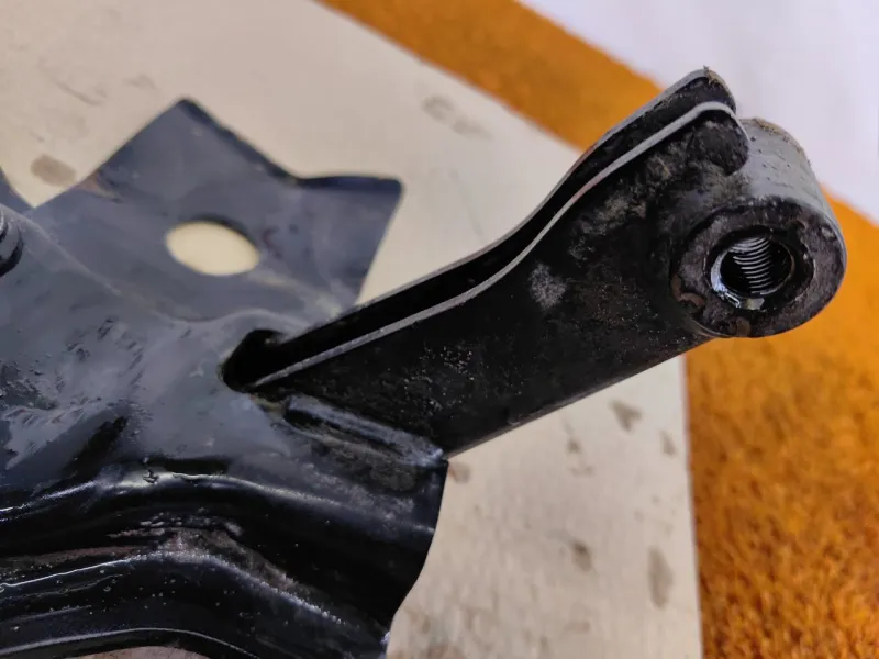 Кронштейн редуктора