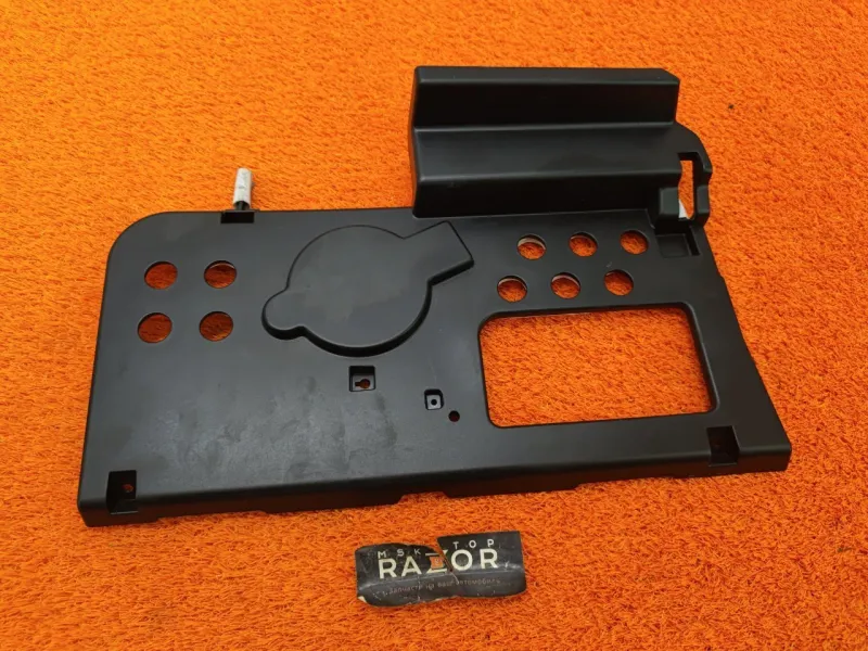 Накладка на торпедо