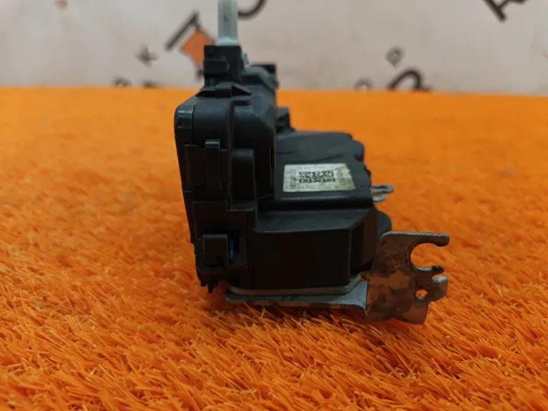 Замок двери