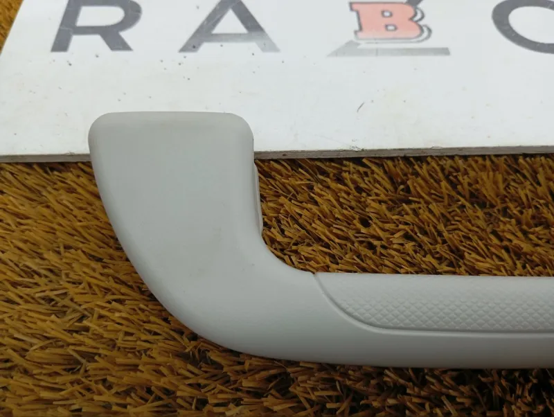 Ручка потолка