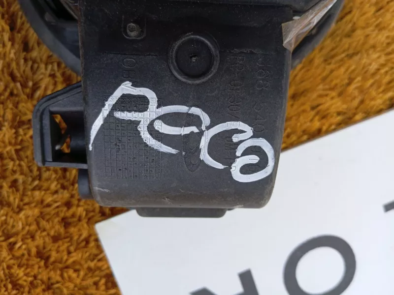 Лючок Бензобака