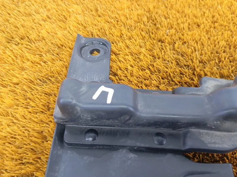 Накладка крыла