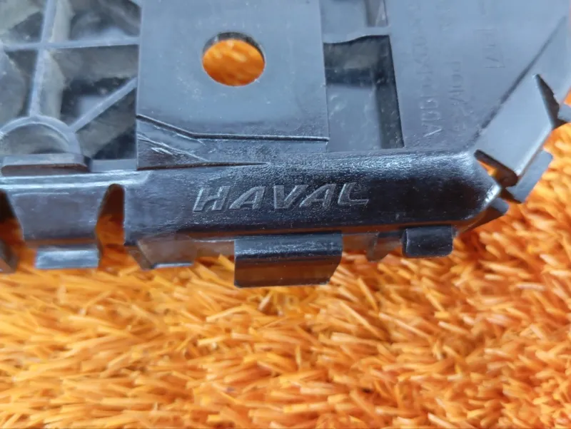 Крепление бампера