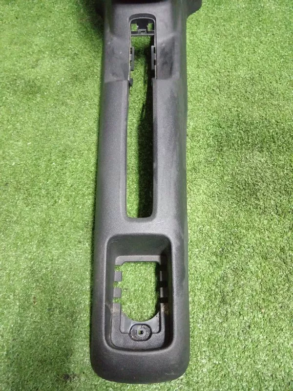 Консоль центральная