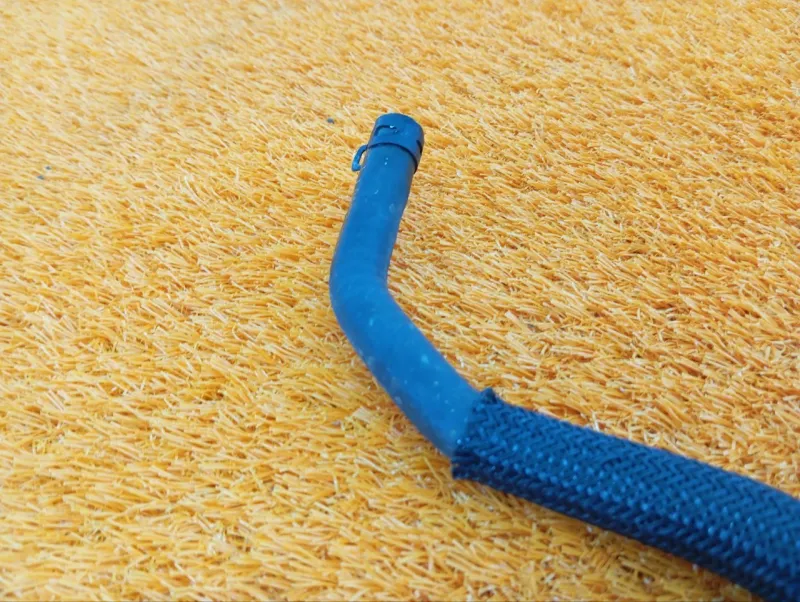 Трубка системы охлаждения