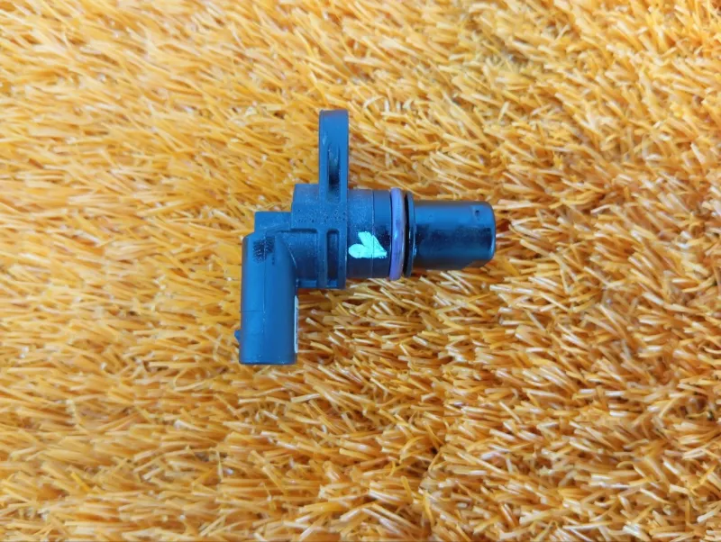 Датчик положения распредвала