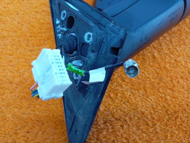 Зеркало боковое