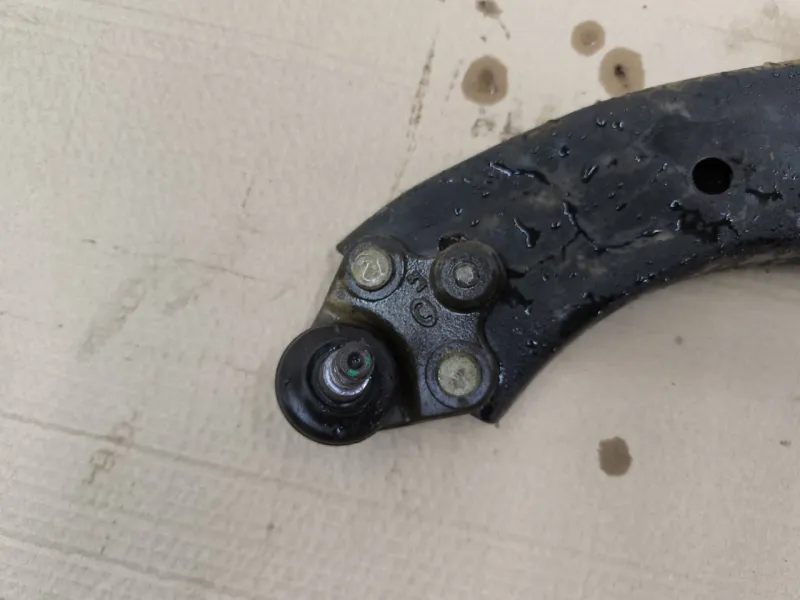 Рычаг подвески