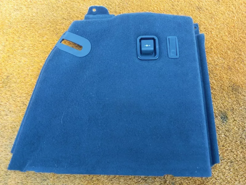 Обшивка багажника BMW X3 2018 7452460 G01 B47, правая