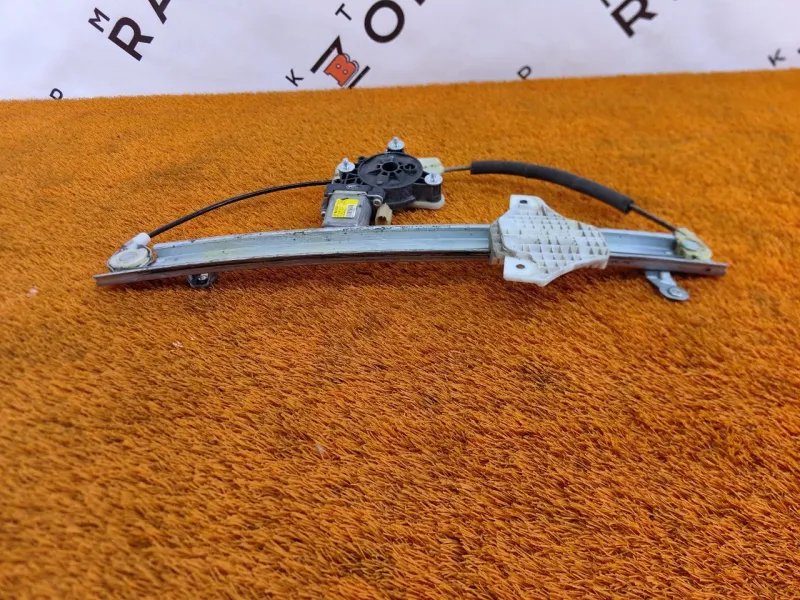 Стеклоподъемник