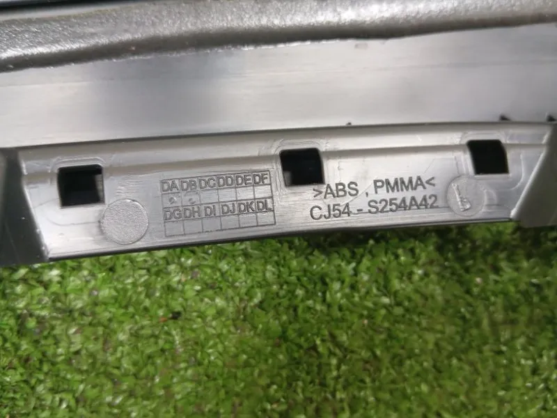 Молдинг двери