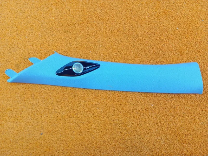 Накладка на стойку кузова