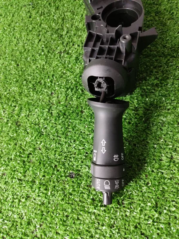 Подрулевой переключатель света