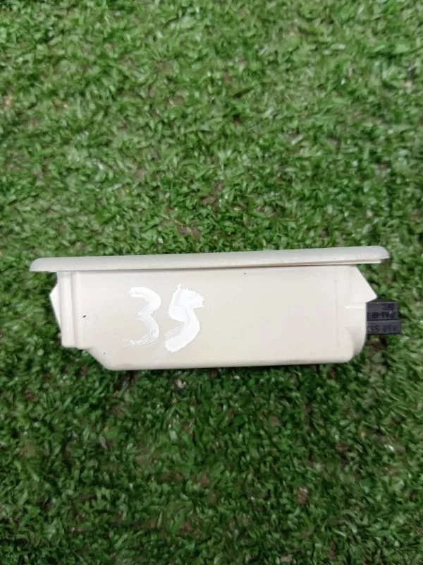 Плафон освещения багажника