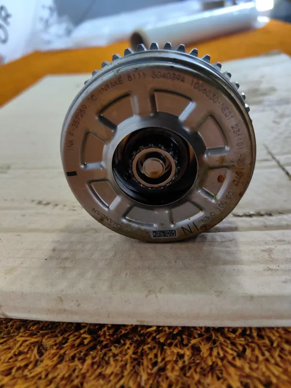 Распредвал впускной