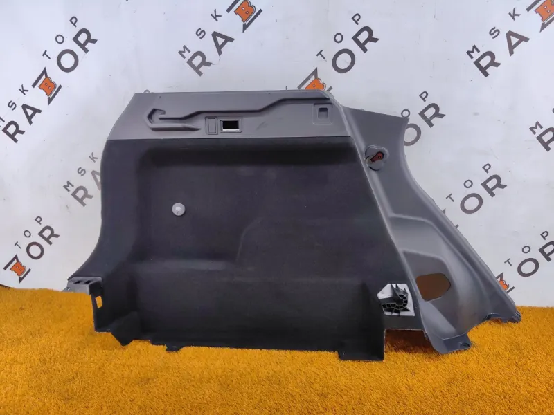 Обшивка багажника