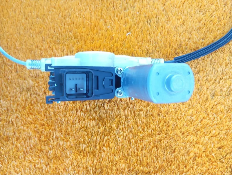 Стеклоподъемник