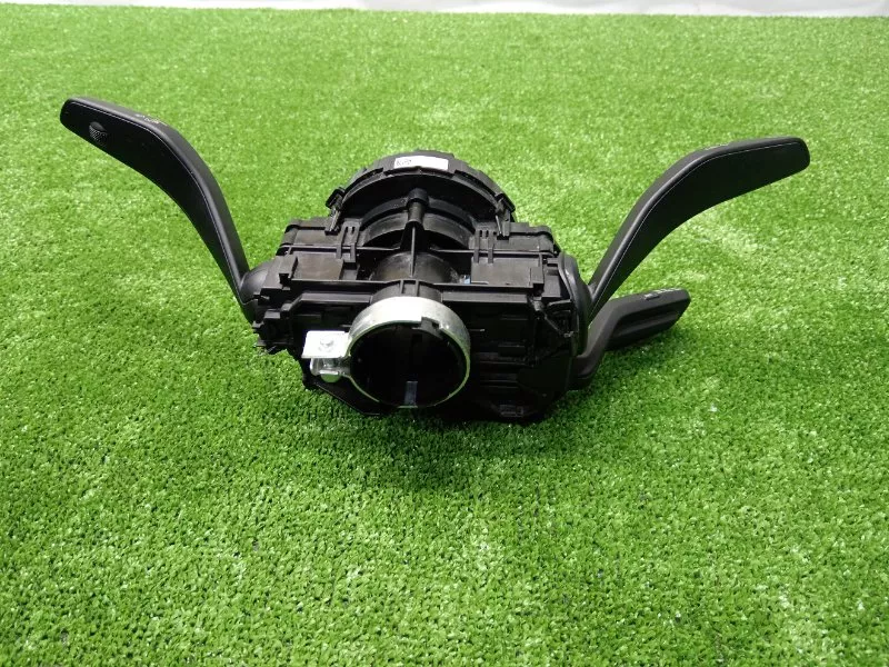 Переключатель подрулевой Audi A5 2019 4N0907129S 2 CYR