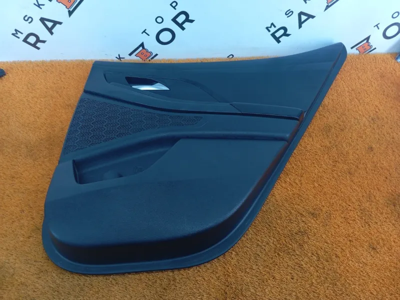 Обшивка двери