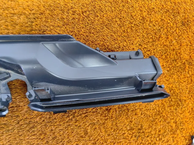 Воздуховод отопителя